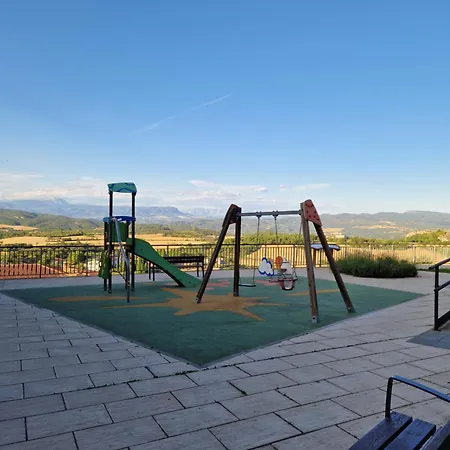 Casa Albanil, Aptos En La Ribagorza, Arte, Ciclismo, Naturaleza Y Enoturismo, Entre Graus Y Torreciudad Apartment *